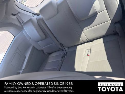Used 2015 Honda Odyssey EX-L image 4