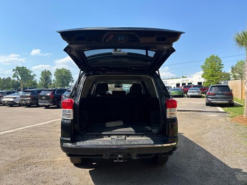 Used 2013 Toyota 4Runner Limited AWD/4WD image 5