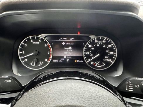 Certified 2022 Nissan Rogue SV image 28