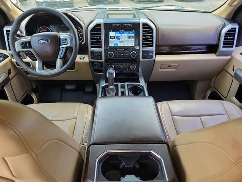 Used 2018 Ford F150 Lariat w/ Equipment Group 501A Mid AWD/4WD image 10