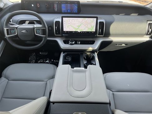 New 2026 Ford Expedition Max Active image 2