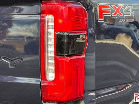 Used 2024 Ford F350 Lariat image 37