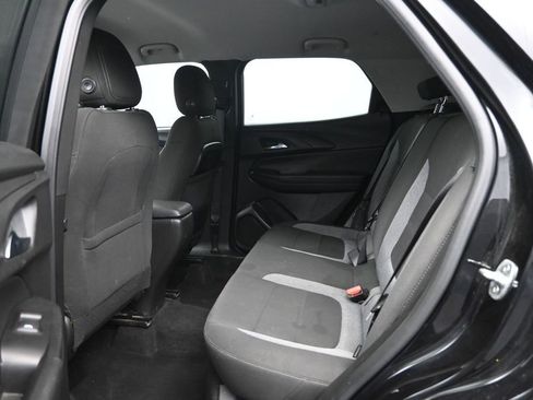 Used 2022 Chevrolet TrailBlazer LT w/ LPO, Blackout Package AWD/4WD image 28