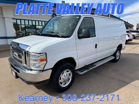 Used 2014 Ford E-250 and Econoline 250 w/ Power Group image 1