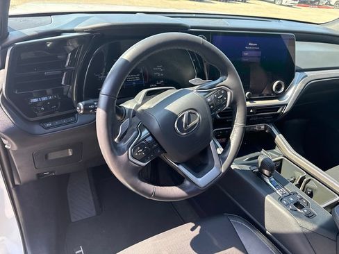 Used 2026 Lexus TX 350 AWD w/ Technology Package image 13