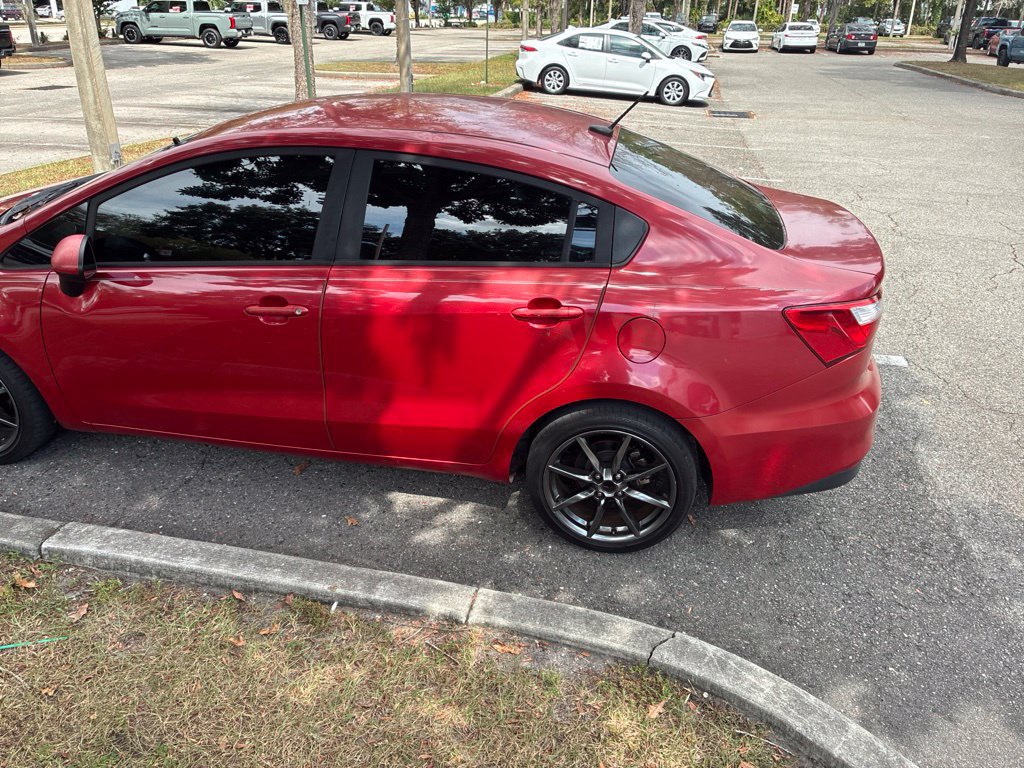 Used 2017 Kia Rio LX w/ Power Package FWD image 2