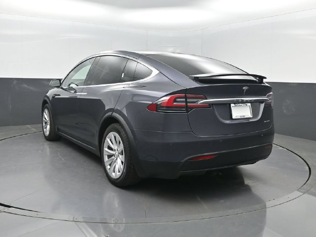 Used 2021 Tesla Model X Long Range AWD/4WD image 32