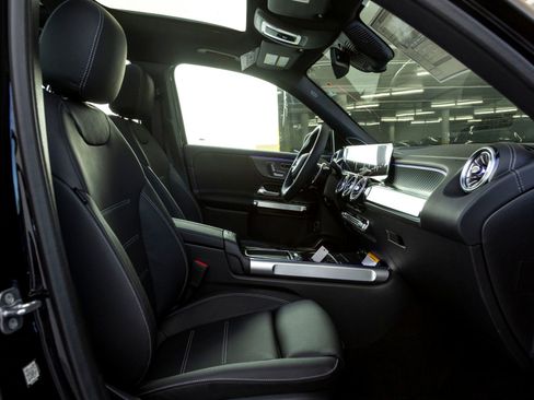 New 2026 Mercedes-Benz GLB 35 AMG 4MATIC image 25