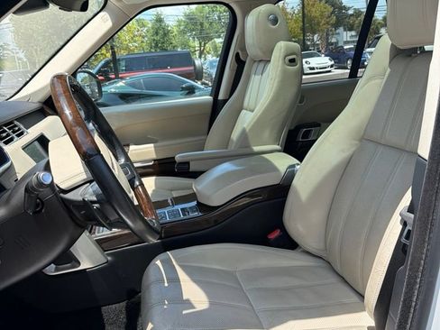 Used 2017 Land Rover Range Rover HSE AWD/4WD image 5