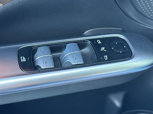 Certified 2025 Mercedes-Benz C 300 Sedan image 12