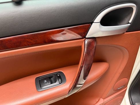 Used 2008 Porsche Cayenne Turbo image 79