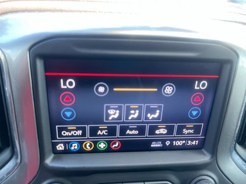 Used 2019 Chevrolet Silverado 1500 RST AWD/4WD image 16
