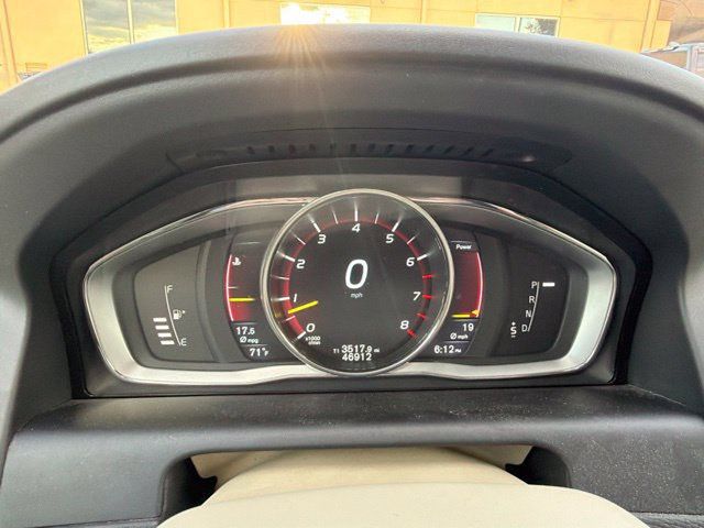 Used 2015 Volvo XC60 T6 AWD/4WD image 20