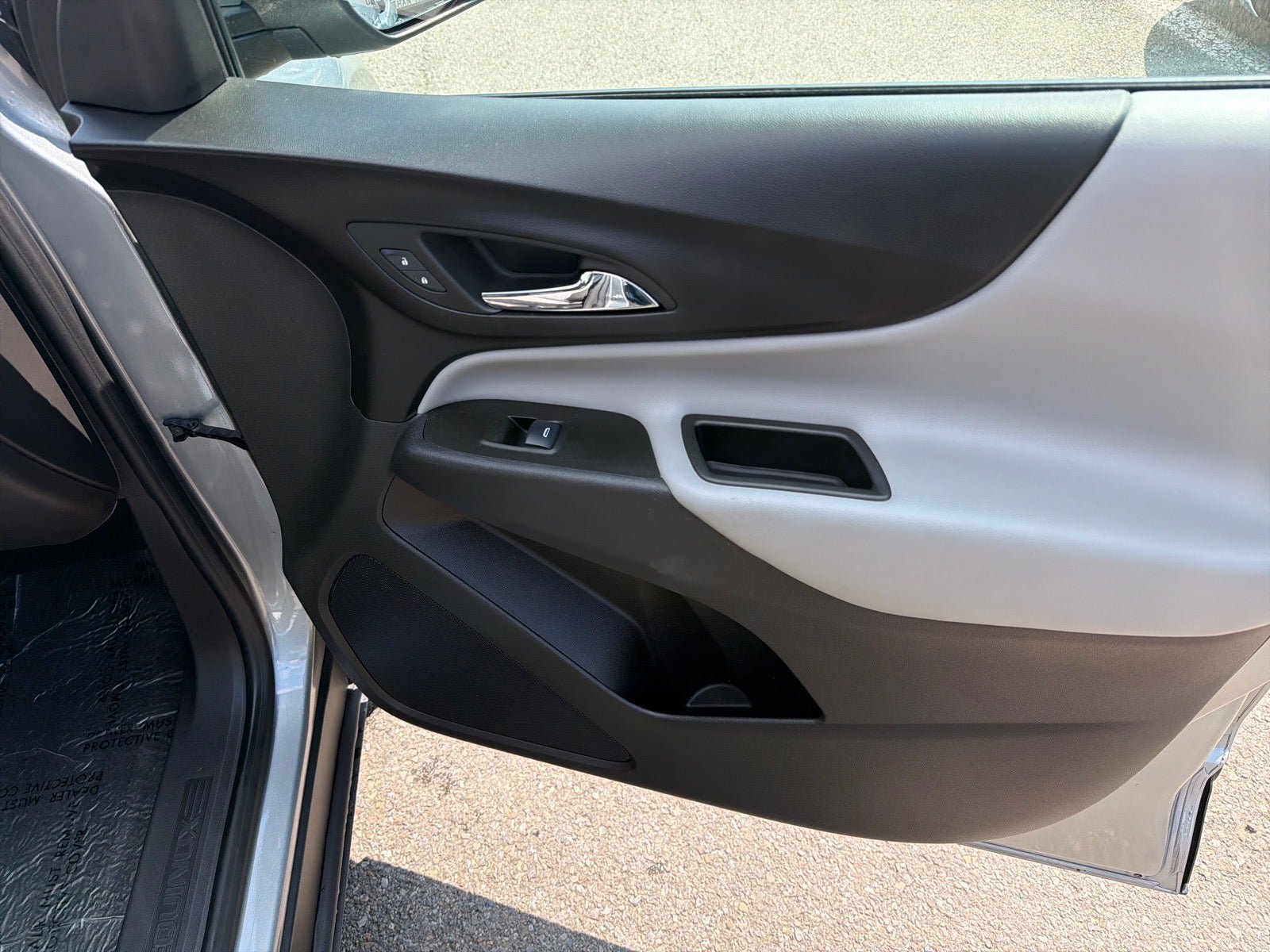 Used 2024 Chevrolet Equinox LT AWD/4WD image 21