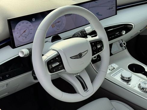New 2026 Genesis GV70 2.5T Advanced AWD/4WD image 20