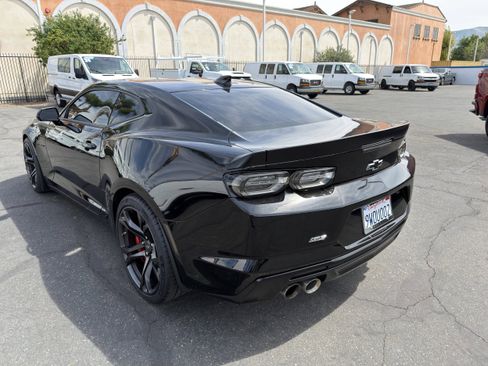 Used 2023 Chevrolet Camaro SS image 6