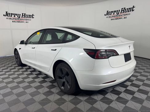 Used 2023 Tesla Model 3 Standard Range RWD image 8