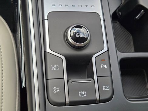 New 2026 Kia Sorento EX FWD image 32