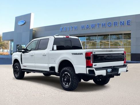 New 2026 Ford F250 Platinum w/ Tremor Off-Road Package AWD/4WD image 4