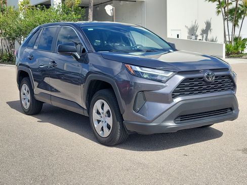 Used 2024 Toyota RAV4 LE FWD image 32