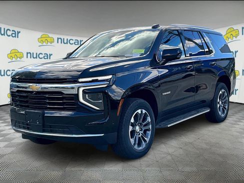 New 2025 Chevrolet Tahoe LS image 4