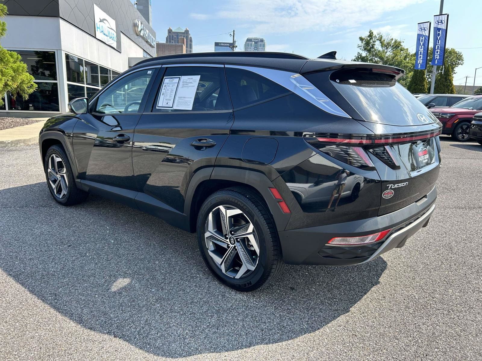 Used 2022 Hyundai Tucson Limited AWD/4WD image 4