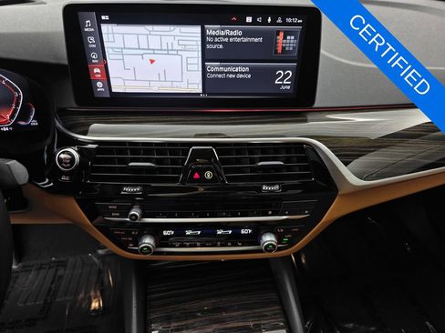 Certified 2023 BMW 530i w/ Premium Package RWD image 22