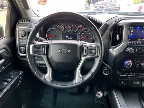 Used 2022 Chevrolet Silverado 3500 LTZ w/ LTZ Plus Package image 10