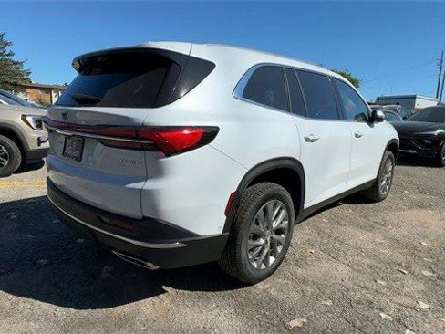 New 2026 Buick Enclave Preferred w/ Super Cruise Package image 8