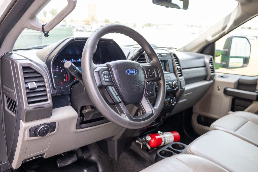 Used 2019 Ford F350 XL w/ STX Appearance Package RWD image 9
