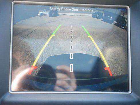 Used 2018 Jeep Grand Cherokee Overland AWD/4WD image 19