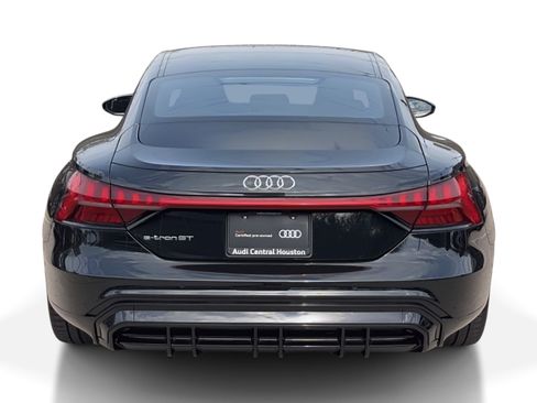 Used 2023 Audi e-tron GT Prestige w/ Prestige Package image 10