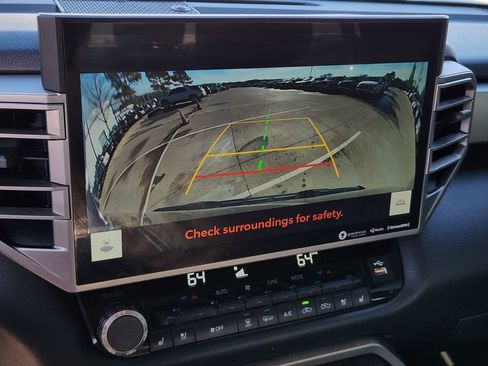 Used 2024 Toyota Tundra Limited image 21