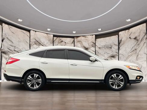Used 2015 Honda Crosstour EX-L image 4