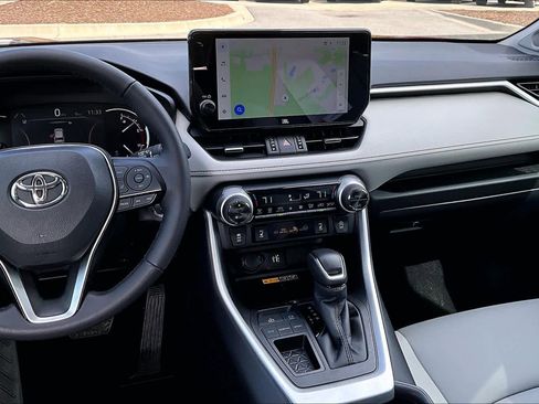 Used 2025 Toyota RAV4 XLE Premium w/ Weather Package image 7