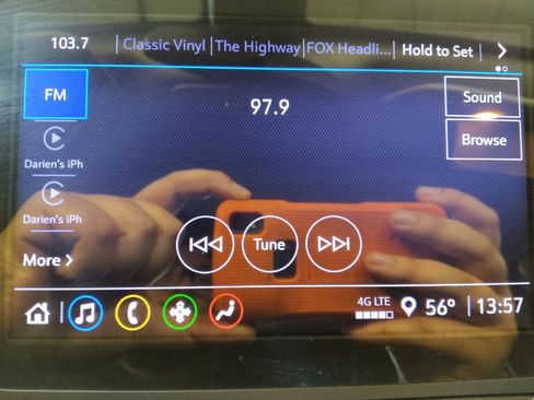 Used 2022 Chevrolet Malibu LT image 25