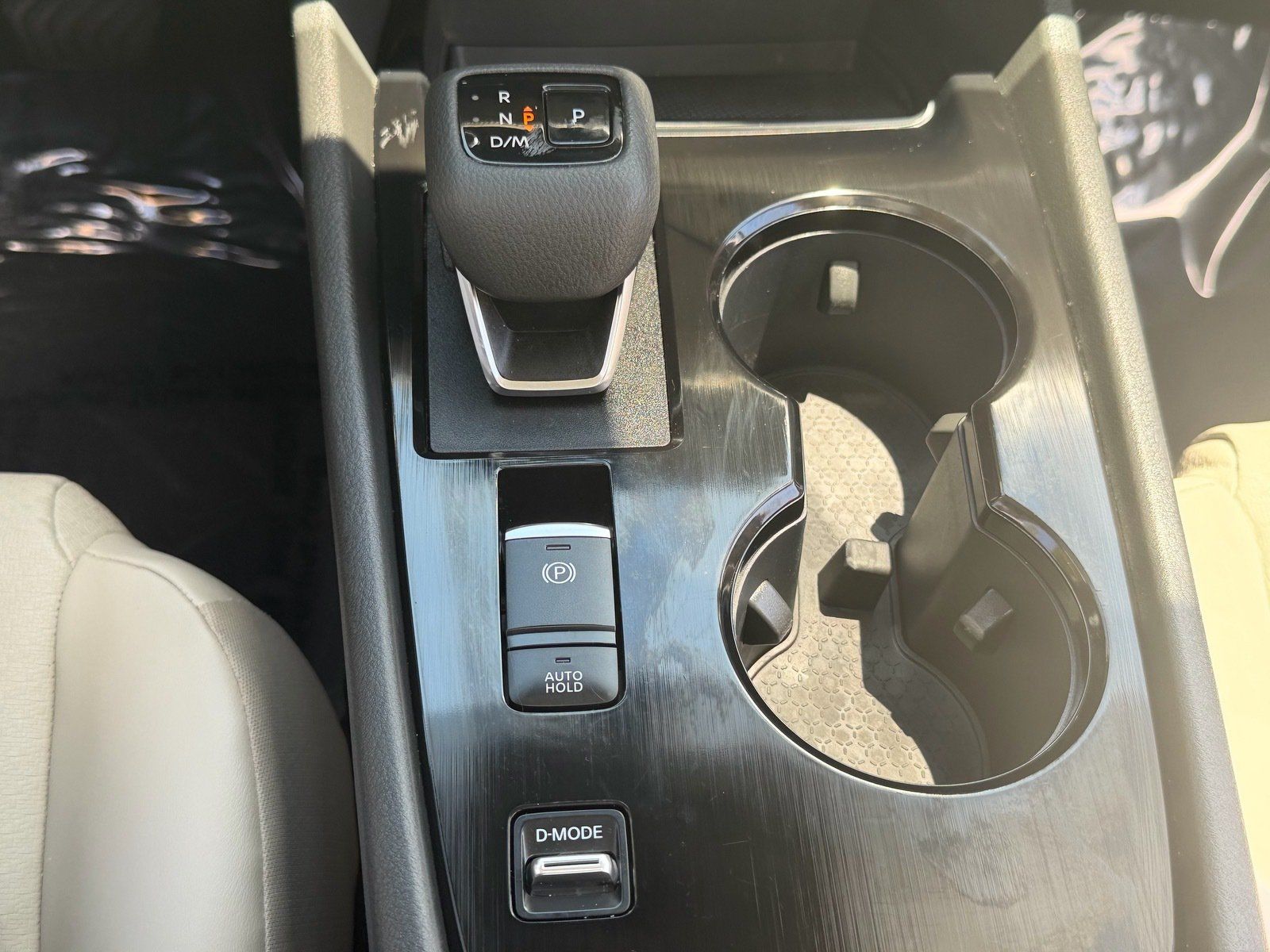 Certified 2023 Nissan Rogue SV w/ SV Premium B Package FWD image 27