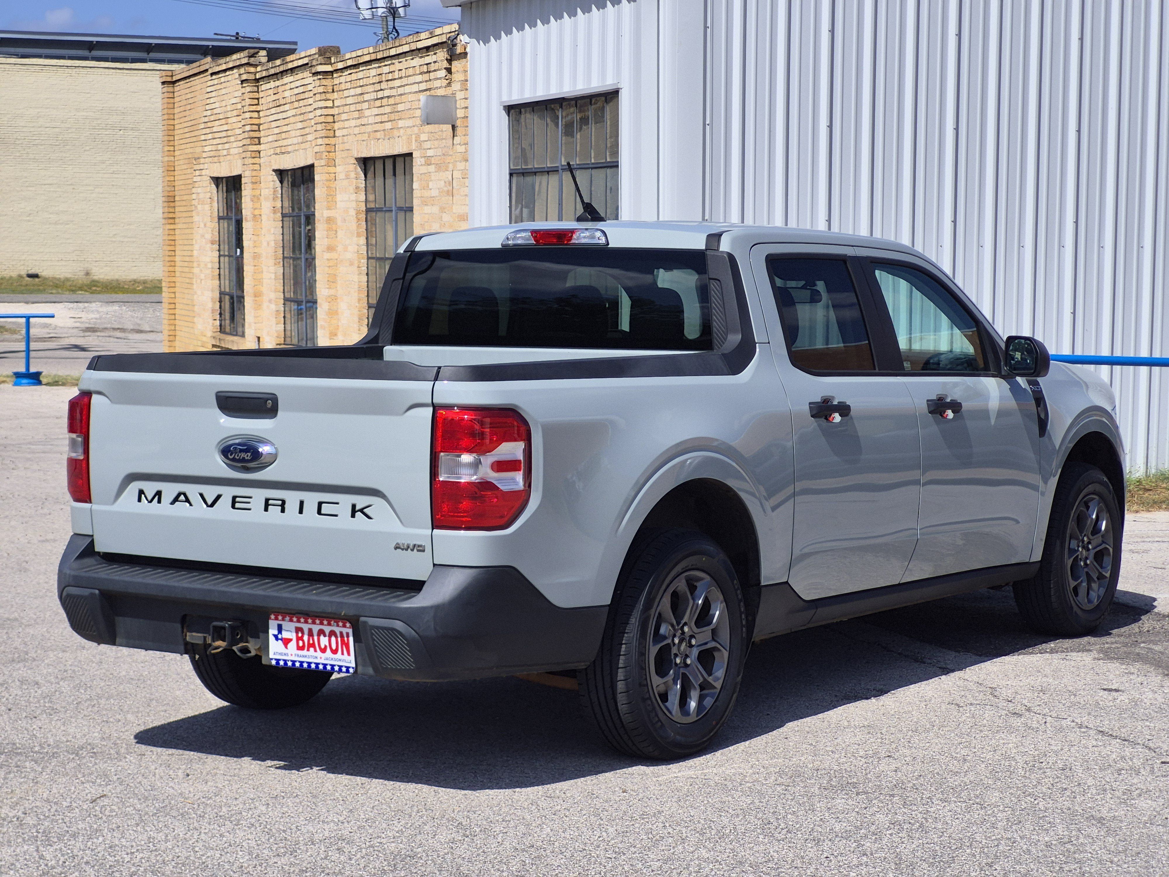 Used 2022 Ford Maverick XLT w/ Equipment Group 300A Standard AWD/4WD image 6