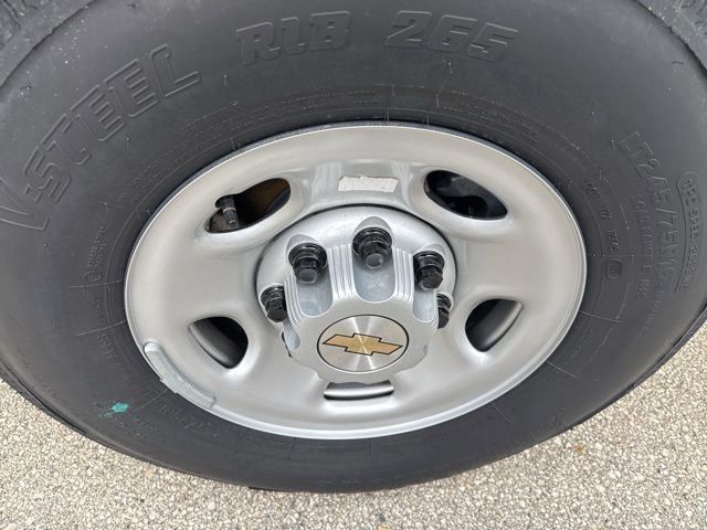 New 2025 Chevrolet Express 3500 w/ Power Convenience Package RWD image 14