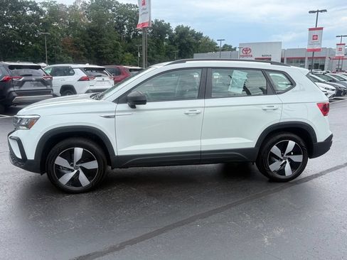 Used 2024 Volkswagen Taos S AWD/4WD image 3