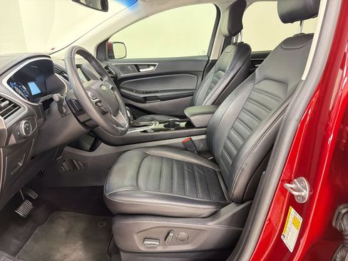 Used 2017 Ford Edge SEL w/ Equipment Group 201A FWD image 5