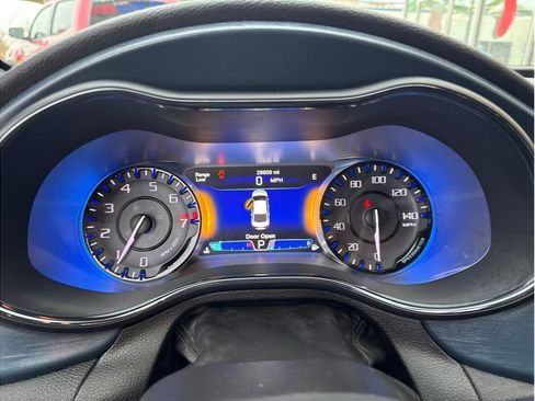 Used 2015 Chrysler 200 S w/ Navigation & Sound Group I image 26