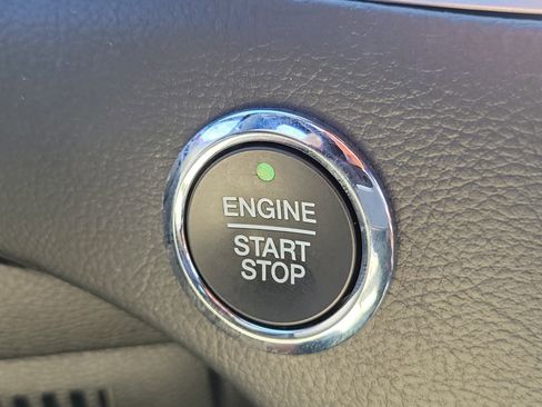 Used 2020 Ford Edge ST-Line image 32