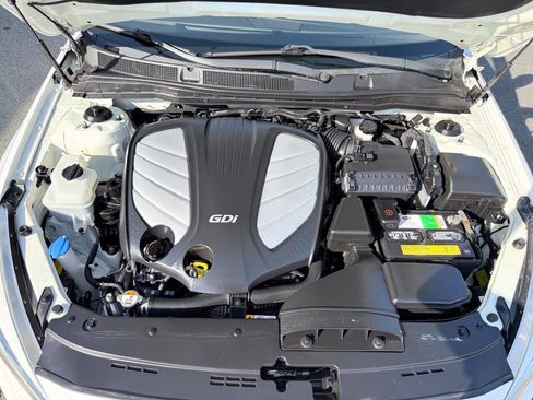 Used 2015 Kia Cadenza Premium w/ Luxury Package FWD image 27