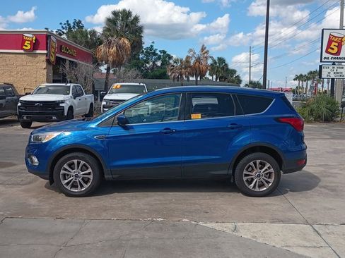 Used 2019 Ford Escape SE AWD/4WD image 24
