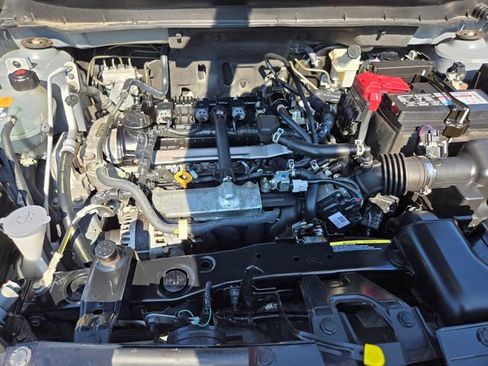 Used 2024 Nissan Kicks SV FWD image 22