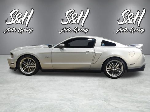 Used 2012 Ford Mustang GT Premium w/ Security Pkg image 17