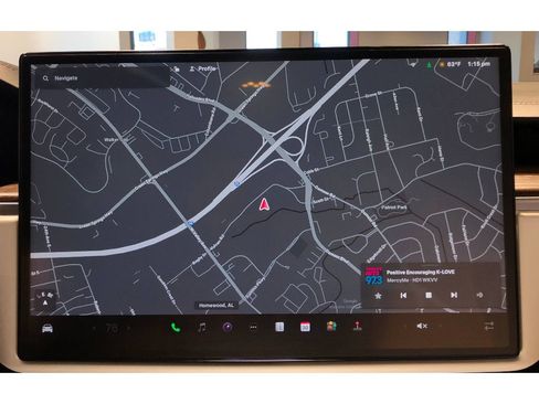 Used 2023 Tesla Model X image 32