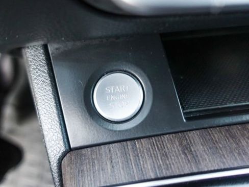 Used 2021 Audi Q5 2.0T Premium w/ Convenience Package image 20