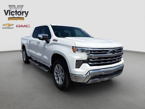 Used 2025 Chevrolet Silverado 1500 LTZ w/ Z71 Off-Road Package AWD/4WD image 8